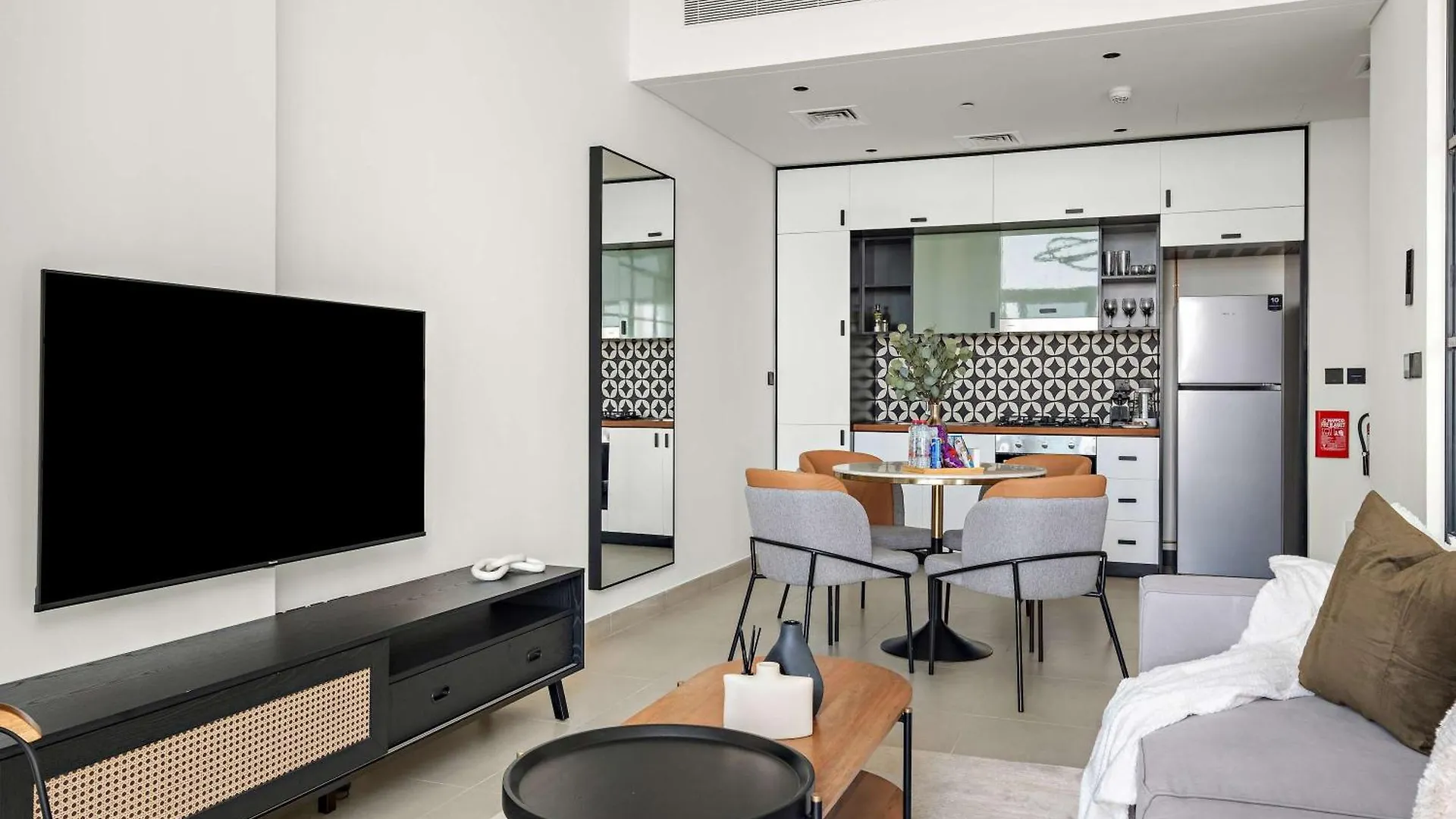 Silkhaus In Collective Tower Luxorious 2Bdr Apartment Dubai