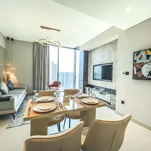 By Latinem Luxury 2br Cv B2513 Near Burj Khalifa Apartment